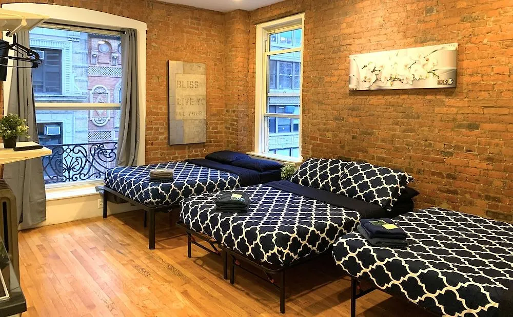 Macy Empire Apartment New York